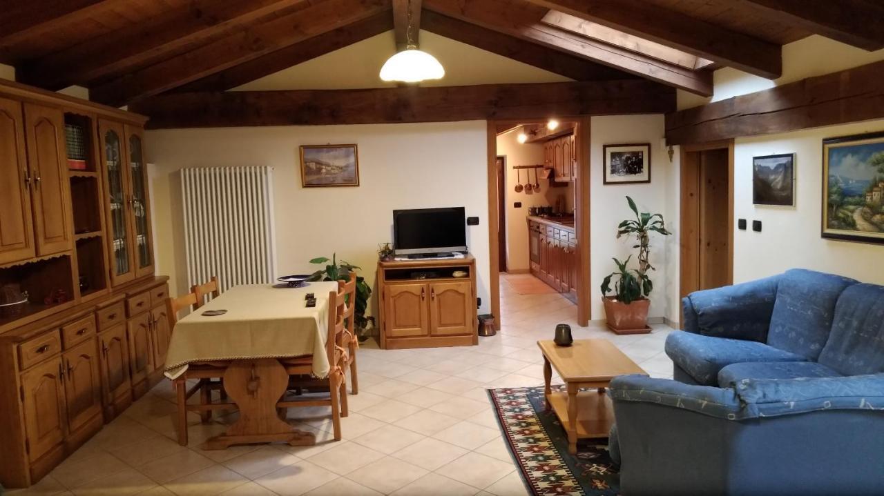 Nel Verde Villar San Costanzo エクステリア 写真